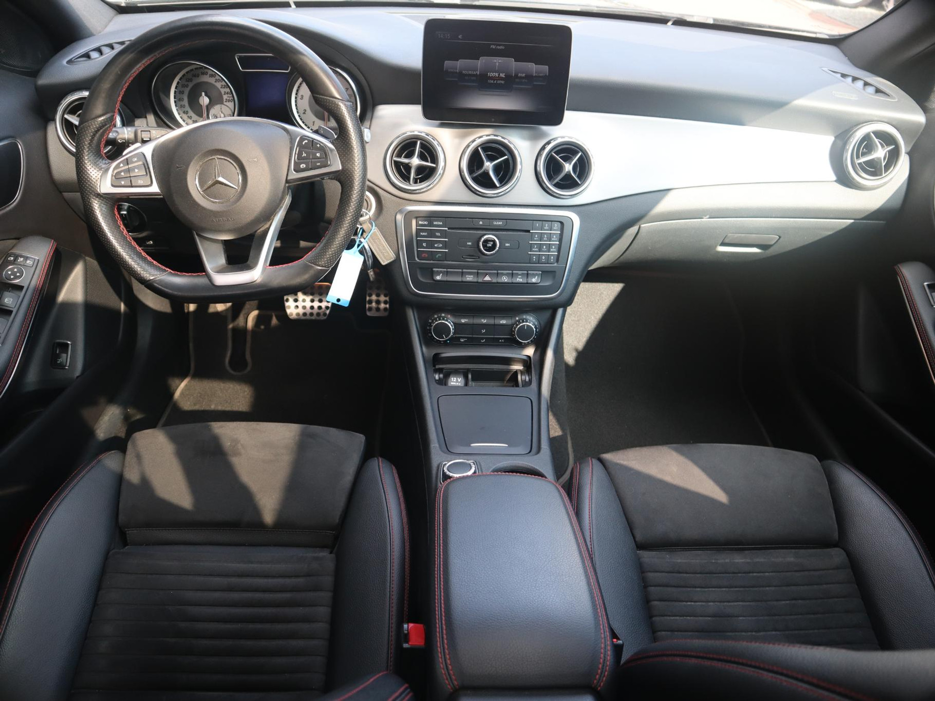 47995274-14.jpg